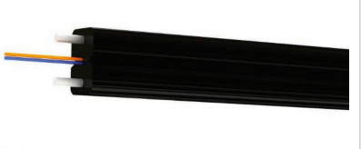 Le câble à décharge FTTH à mode unique 1-2 noyaux GJXFH FRP