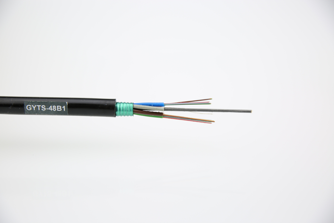 Cable blindé en acier extérieur GYTS en mode unique avec G652D directement enterré en hauteur