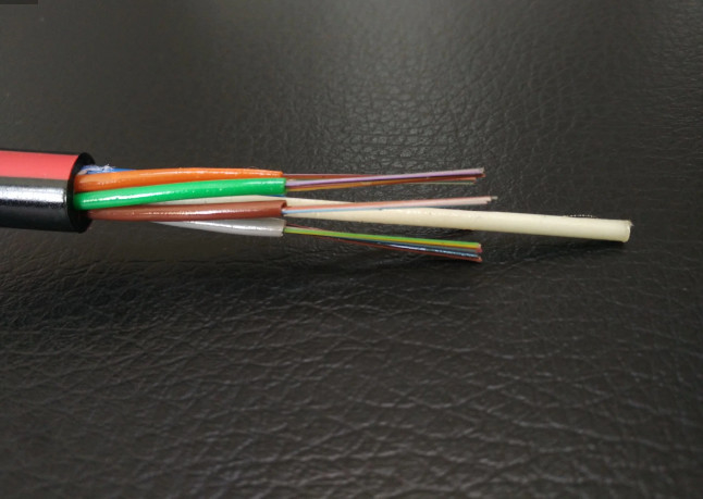 Cable à fibre optique en FRP GYFTY à plusieurs noyaux en mode unique