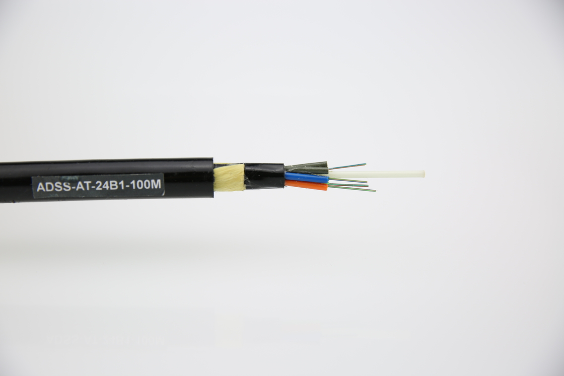 Cable aérien ADSS autoportant à longue portée à double veste Cable à fibre optique 2-36 noyau