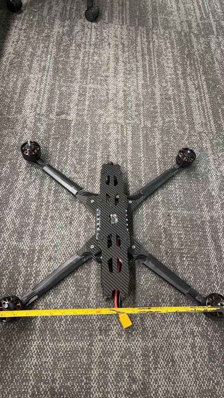 Drones FPV à quatre axes avec caméra pour des performances de premier ordre