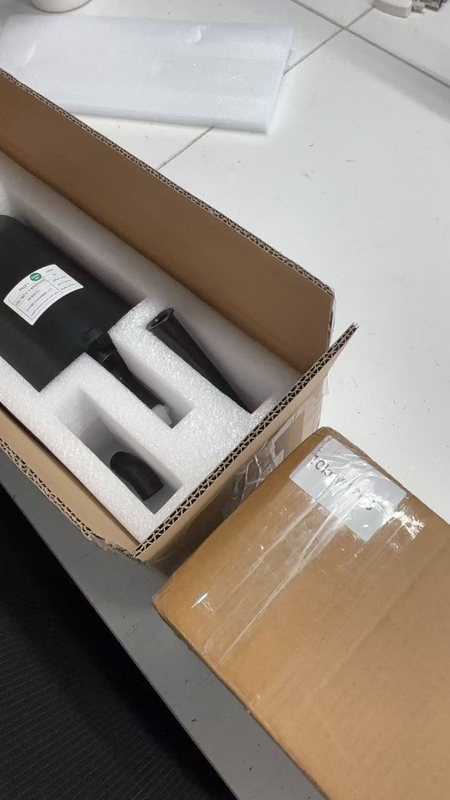 Matériau de la gaine de revêtement confidentiel pour drone FPV quadricoptère 25 km/rouleau Câblage interne à externe Type de connecteur FC pour haute résistance à la traction