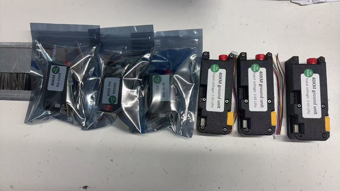 Drone professionnel en fibre FPV prêt à voler à 30 km par rouleau Poids ultra léger - haute résistance à la traction - câblage interne à externe