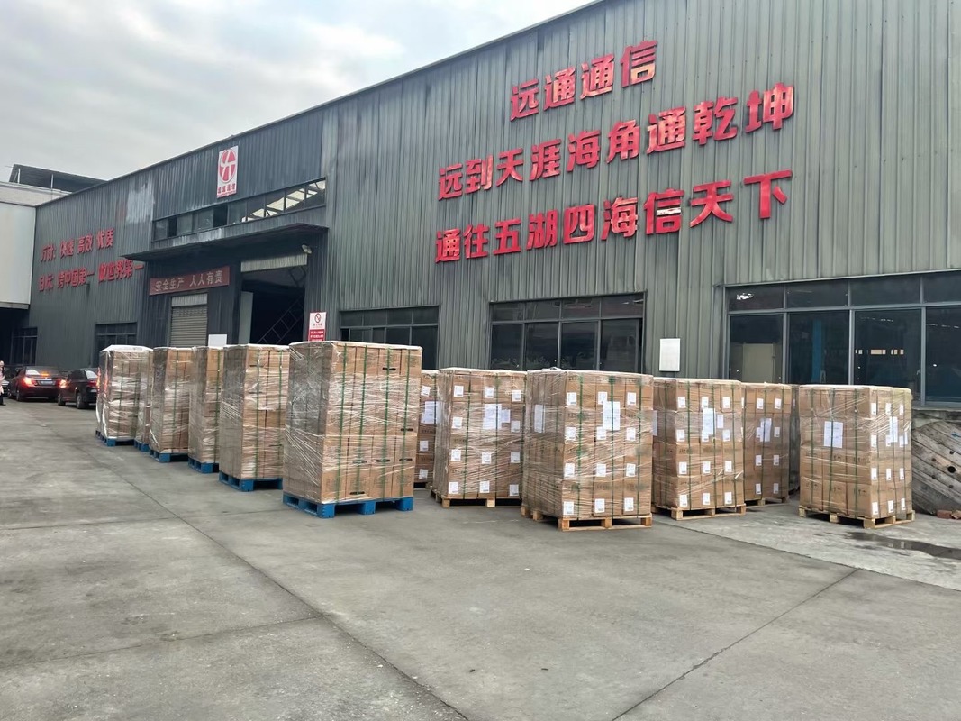 Câble optique blindé extérieur GYTZA de fibre de 48 noyaux ignifuge